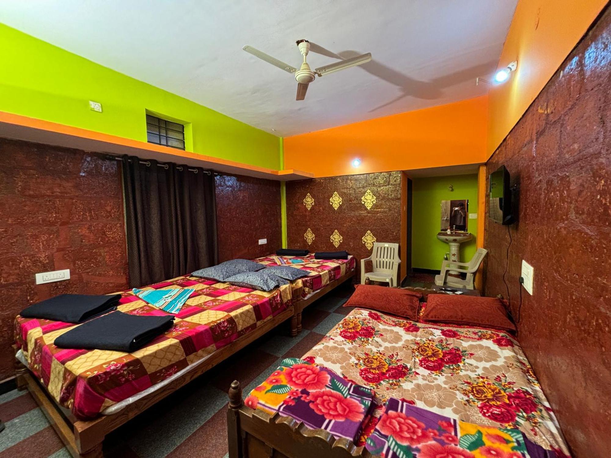 Dandeli Nakadi Home Stay المظهر الخارجي الصورة